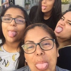 Meet your Posher, Rosa